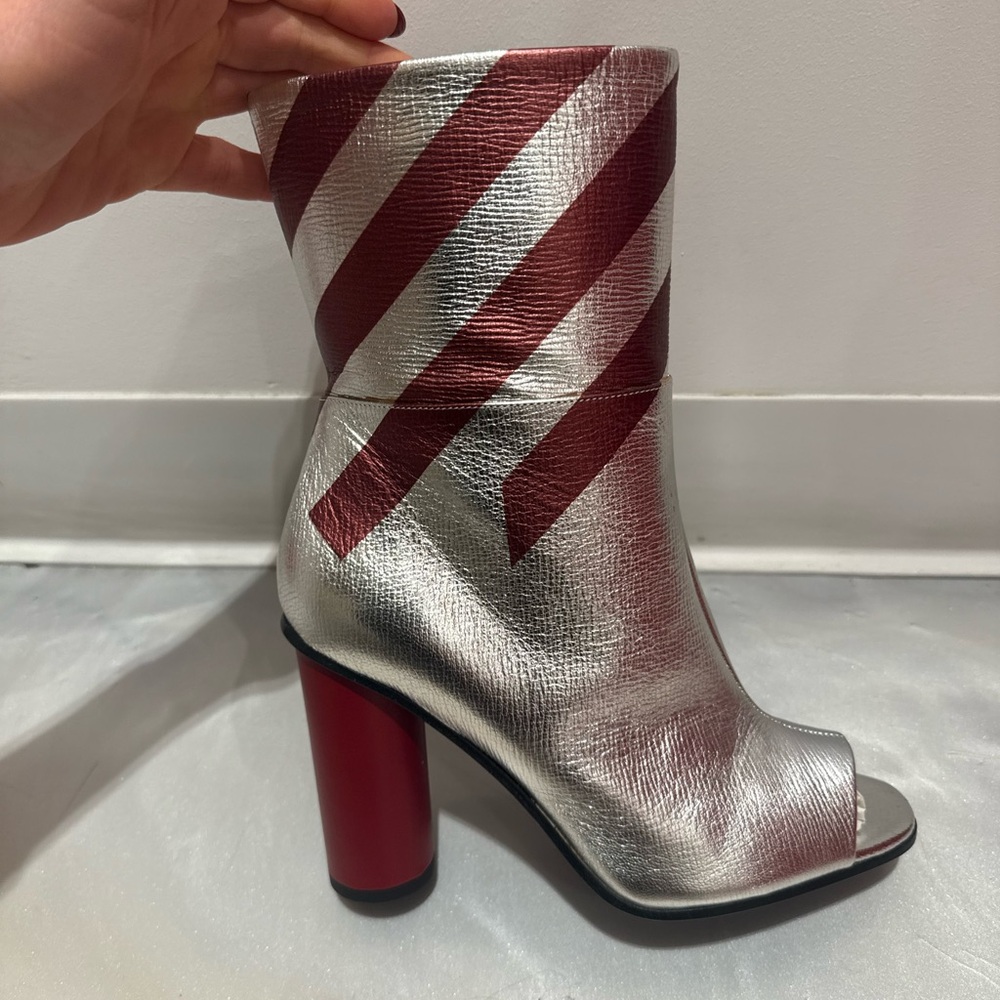 Anya Hindmarch Silver and Red Ankle Boots